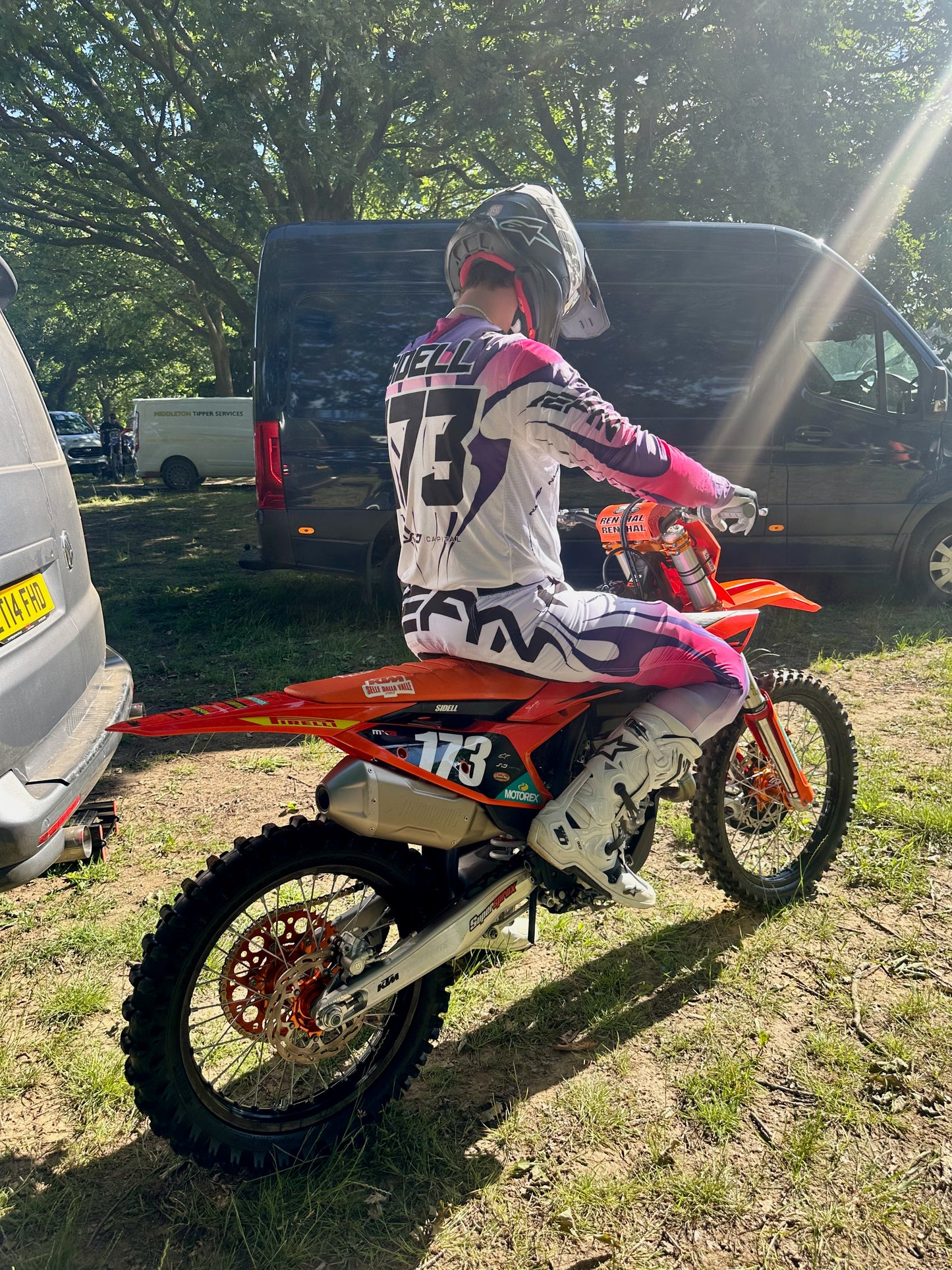 2025 YOUTH R1 VOLTZ